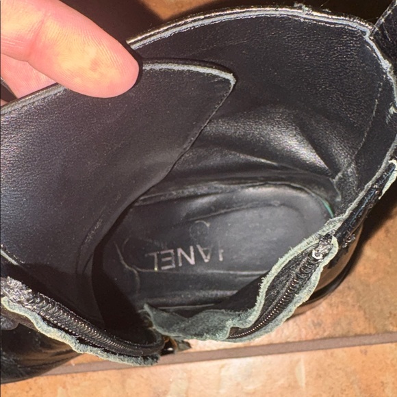 Designer C Boots - Picture 8 of 8